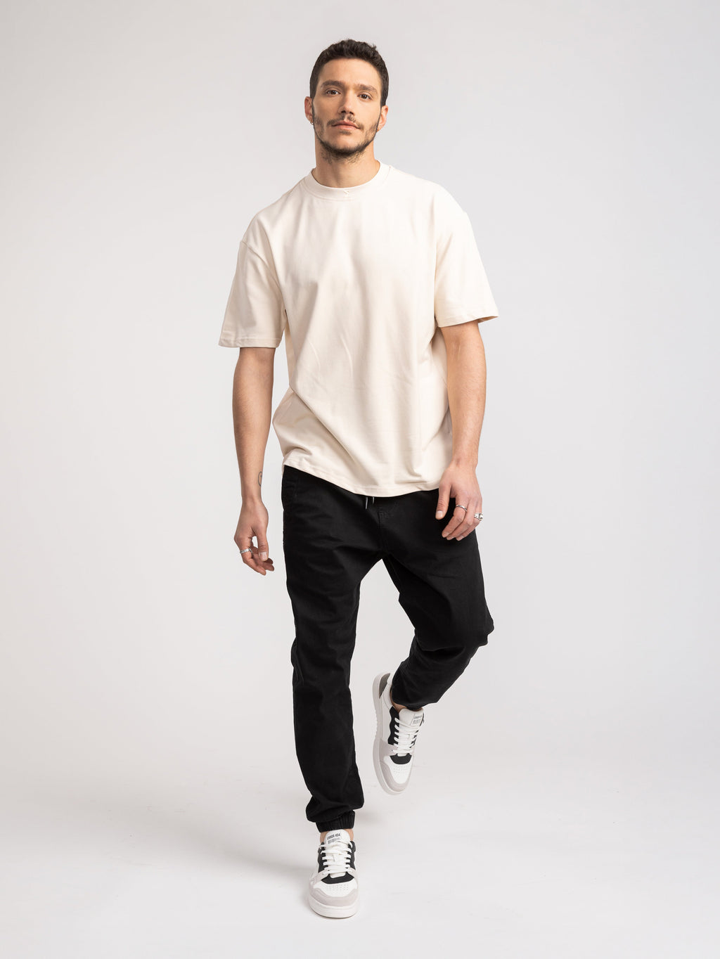 FASHION BASIC T-SHIRTS