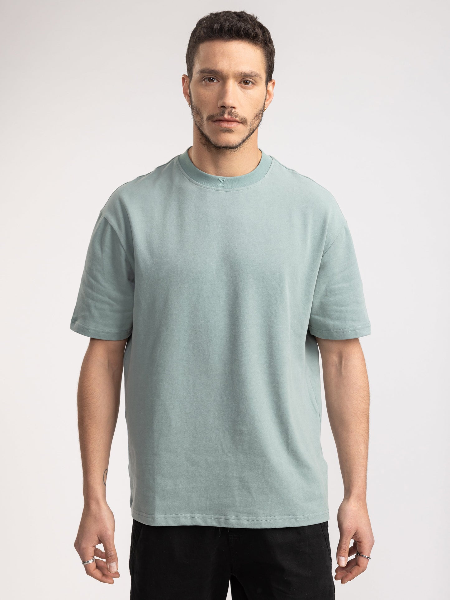 FASHION BASIC T-SHIRTS