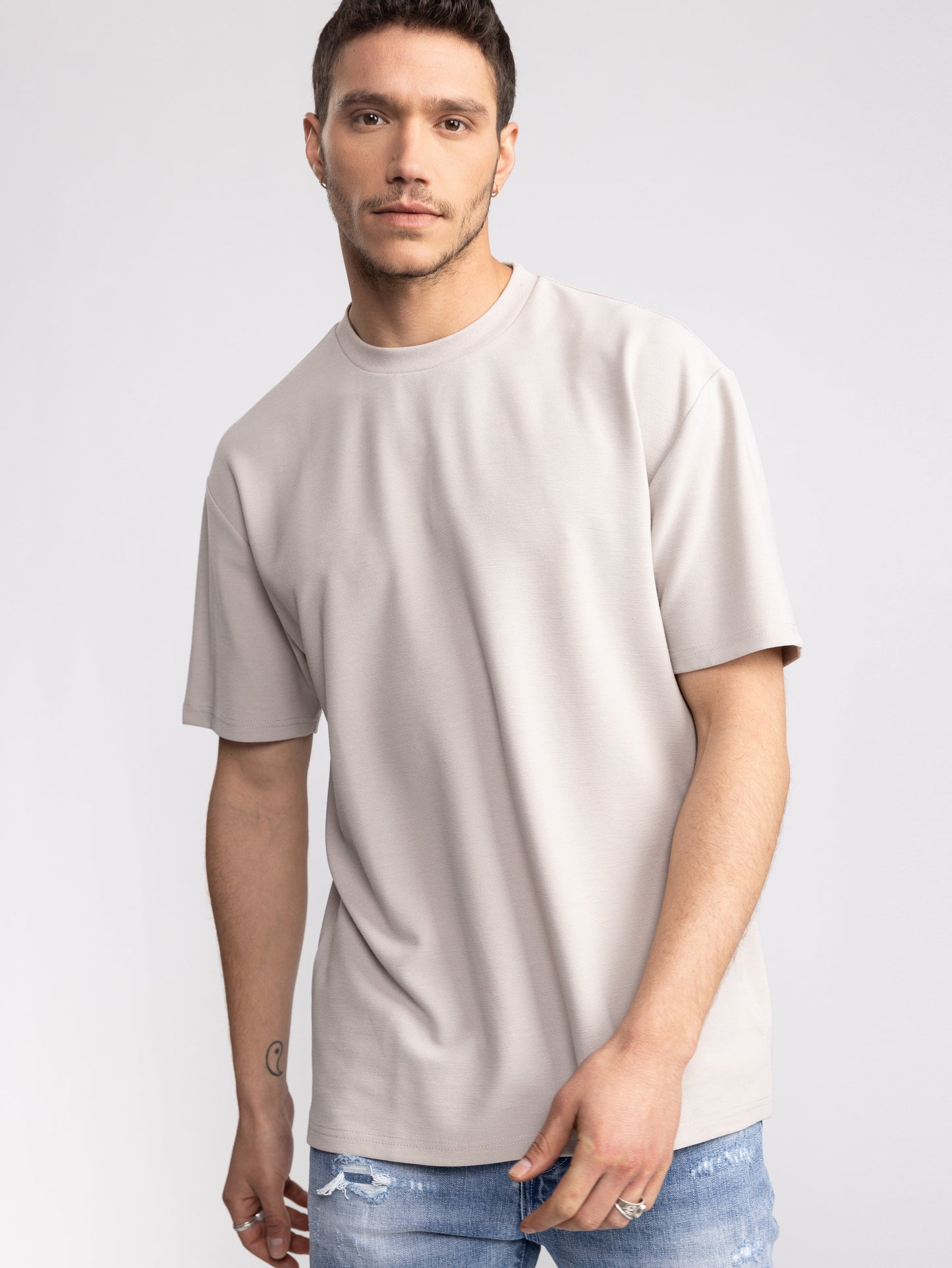FASHION BASIC T-SHIRTS