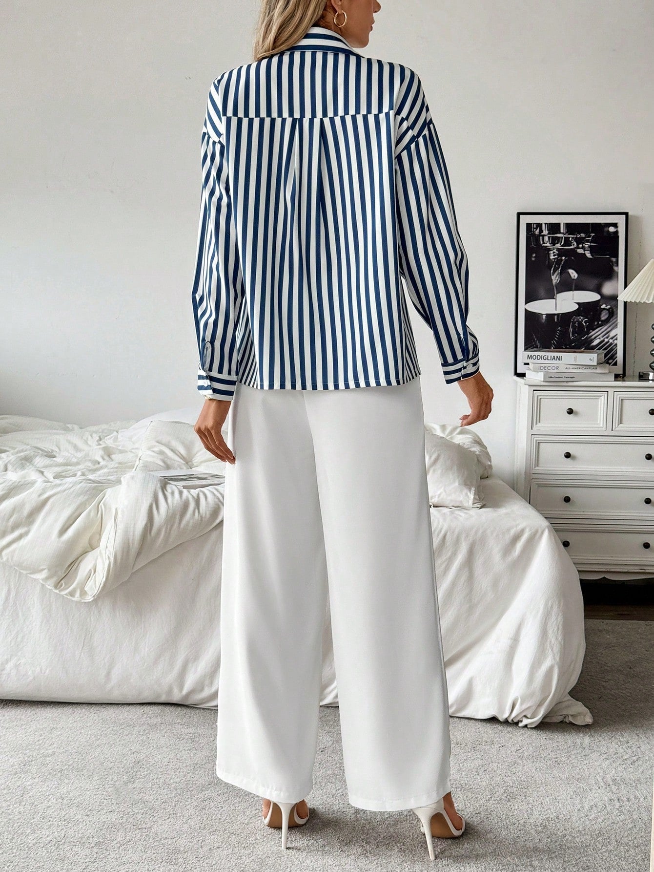 Striped Collar Casual Shirt And White Straight-Leg Pants Combination, Simple And Versatile Outfit